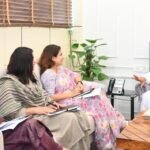 लापरवाही बरतने वाले अधिकारियों पर सख्त कार्रवाई की चेतावनी देते हुए मंत्री ने स्पष्ट किया कि किसी भी प्रकार की लापरवाही बर्दाश्त नहीं की जाएगी।