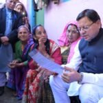 मुख्यमंत्री ने प्रभावित परिवारों से की भेंटवार्ता, दी पांच-पांच लाख रुपये की आर्थिक सहायता