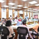 गणेश जोशी ने पर्यटन को बढ़ावा देने के लिए अलग बैठक के दिए निर्देश