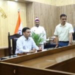 डीएम कोर्ट का बड़ा फैसला, वायरल वीडियो और शिकायतों के आधार पर कार्रवाई