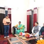 कृषि मंत्री गणेश जोशी ने पतली तारों को हटाकर मोटी तार लगाने के निर्देश दिए