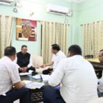 कृषि मंत्री गणेश जोशी ने नई मंडी नौगांव के क्रियान्वयन की समीक्षा की