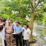 जिलाधिकारी डॉ. आशीष चौहान ने गूलरघाटी के प्राकृतिक जलस्रोत के संरक्षण के दिए निर्देश