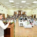 सीएम धामी बोले- ‘बुके नहीं, बुक देंगे’ पहल से बढ़ावा दे रहे पुस्तक पढ़ने की संस्कृति, रचनाकारों को प्रकाशन के लिए अनुदान